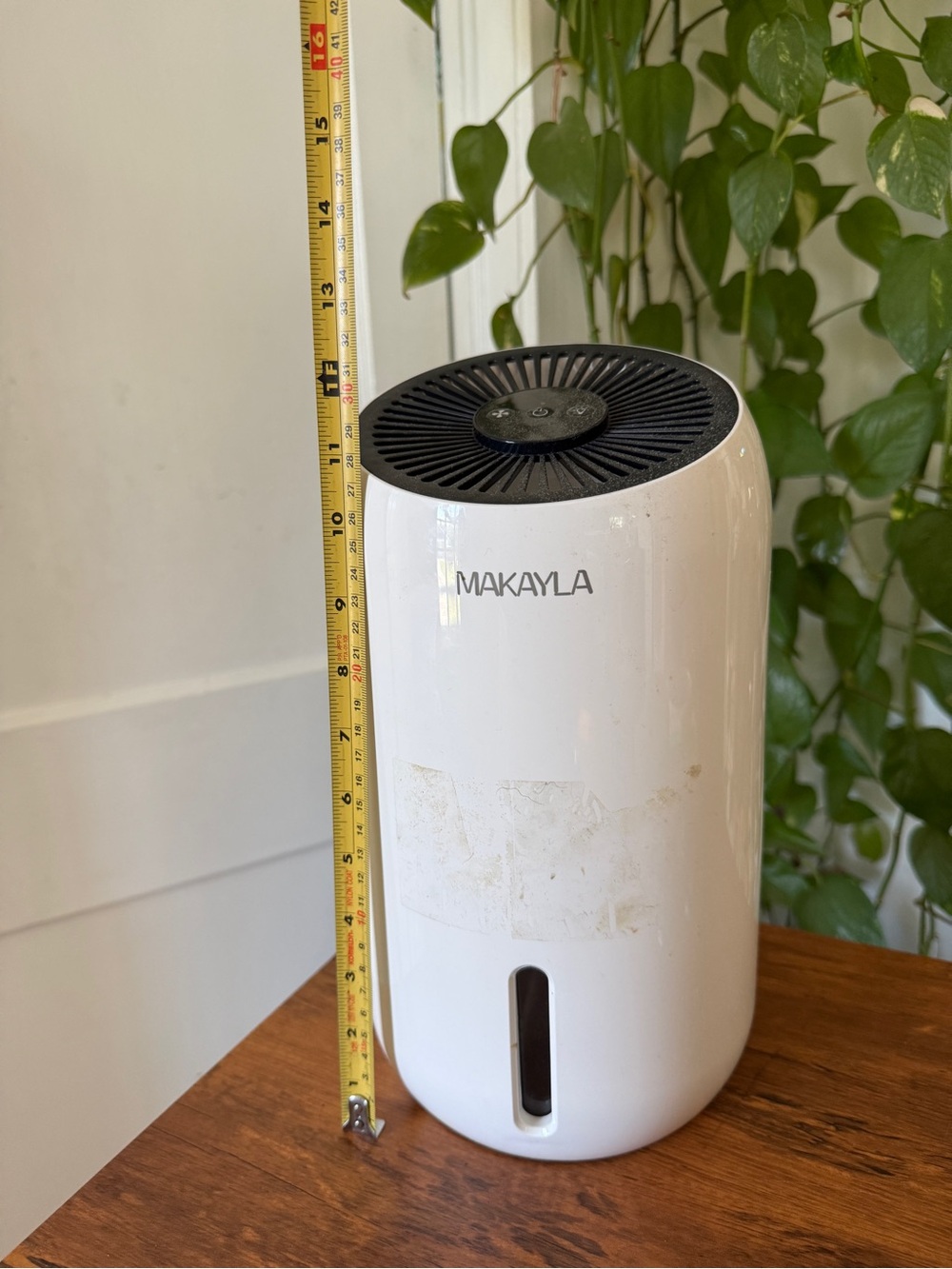 Makayla White Portable Humidifier / Diffuser - Picture 2 of 13